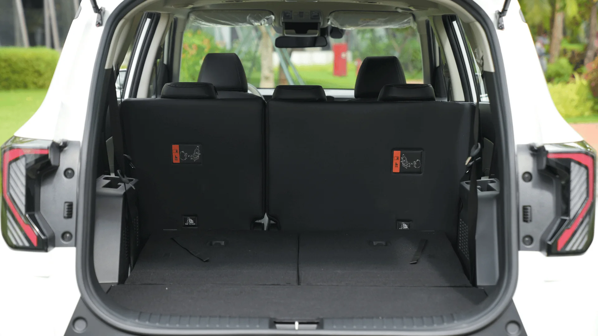 KIA Carens Clavis